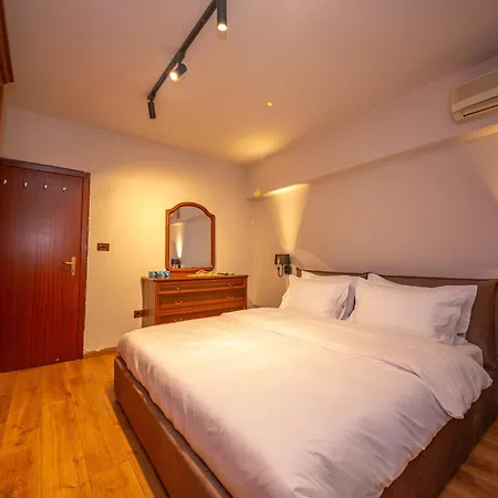 Blloku Unique 3 Apartment