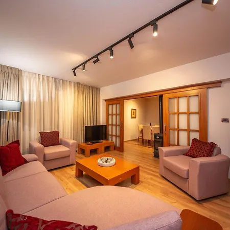 Blloku Unique 3 Apartment *