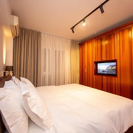 Blloku Unique 3 شقة تيرانا